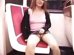 Linda y chupada de clitoris Kiki