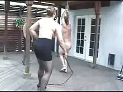 Un pepino, una grasa, alimentar el porno chupando panochas coño