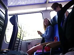 La cojiendoconmama novia y el novio intercambiaron con tres niños por sexo.