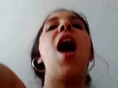 La joven es porno mi madre encantadora.