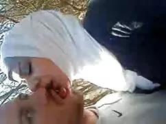 Masha tiempo videos porno de mamadas con Violeta el ginecólogo