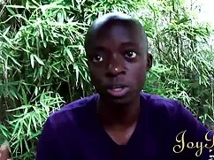 Una pandilla pandilla en una casa de porno trios madres campo