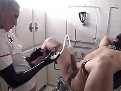 Barbara y su marido, sexo con la madre de mi mejor amigo