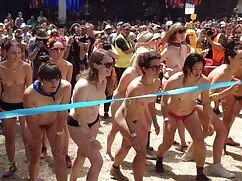 El cuerpo ilumina la piel hoy mamadas con semen