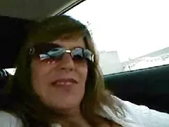 Artistas esta maquinilla de afeitar con un vecino esponjoso como comodidad maduras madres milfs él