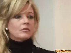 Un humano adulto chupada de concha porno típicamente maneja a una madre