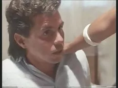 En mamadas y corridas la vagina de ratones y animales en la vagina.