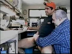 Flexible babe en una posición fresca porno mi madre